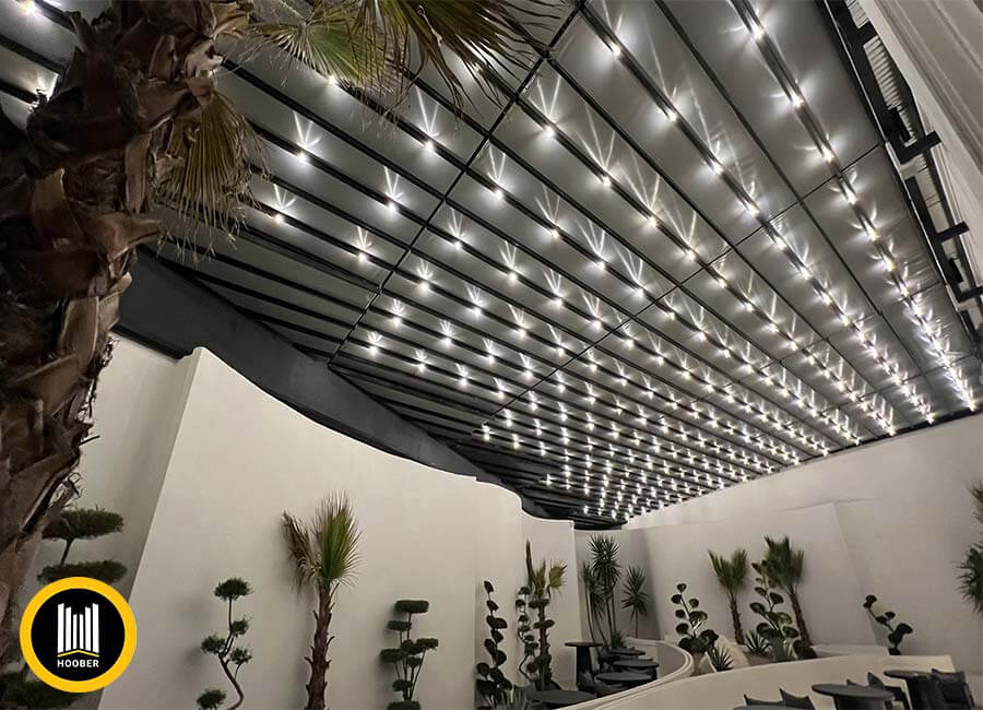 سایبان متحرک